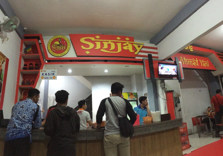 tempat makan paling favorit di surabaya